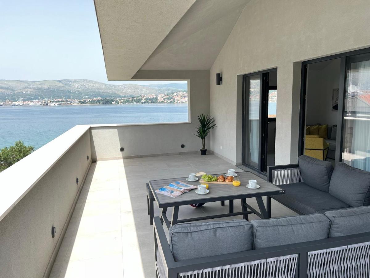 Beachfront House Olbia With Private Parking Trogir Ngoại thất bức ảnh