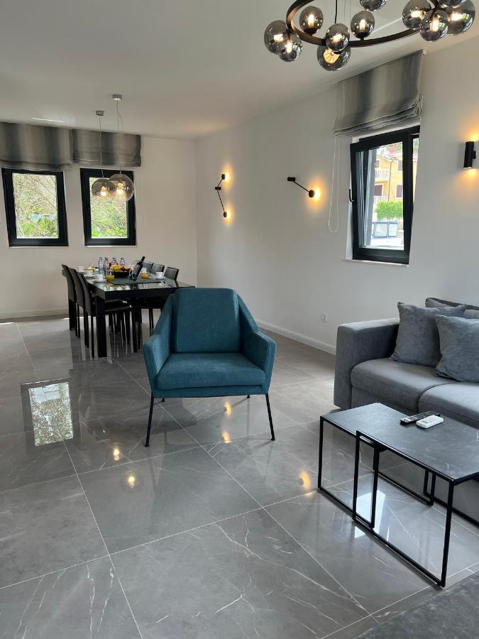 Beachfront House Olbia With Private Parking Trogir Ngoại thất bức ảnh